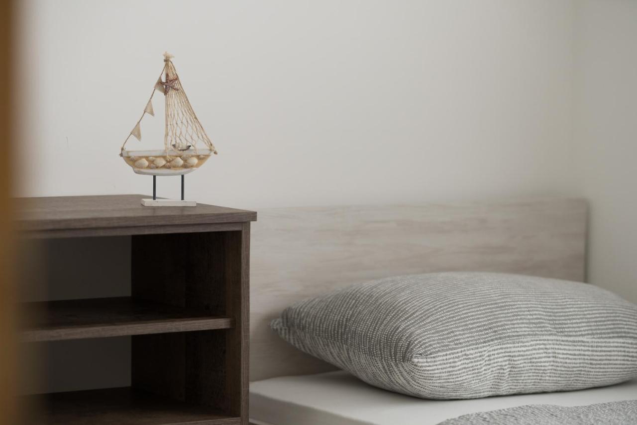 Apartmani Villa Ruby Linardici ภายนอก รูปภาพ